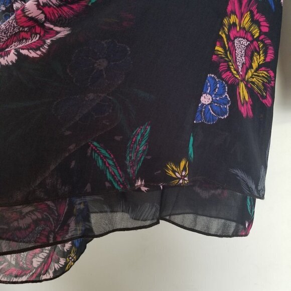 Cabi Olivia Floral Sheer Bell Sleeve Blouse 3506 - Picture 6 of 12